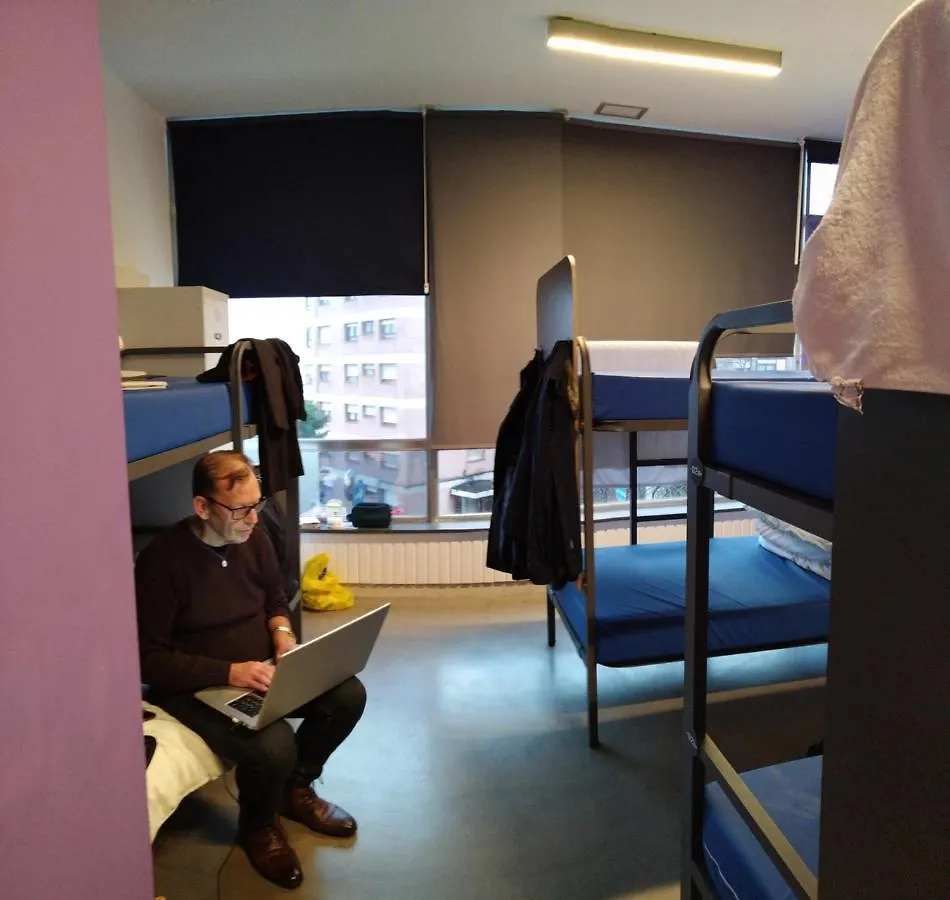All Iron Hostel Бильбао 0*,  Испания